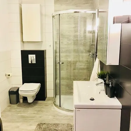 Apartamenty Rodzinne Z Ogrodkiem Pogorzelica  Exterior photo