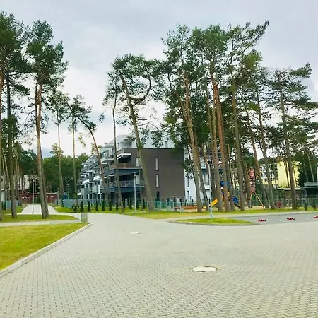 Apartamenty Rodzinne Z Ogrodkiem Pogorzelica  Exterior photo
