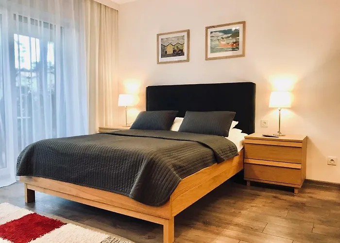 Apartamenty Rodzinne Z Ogrodkiem